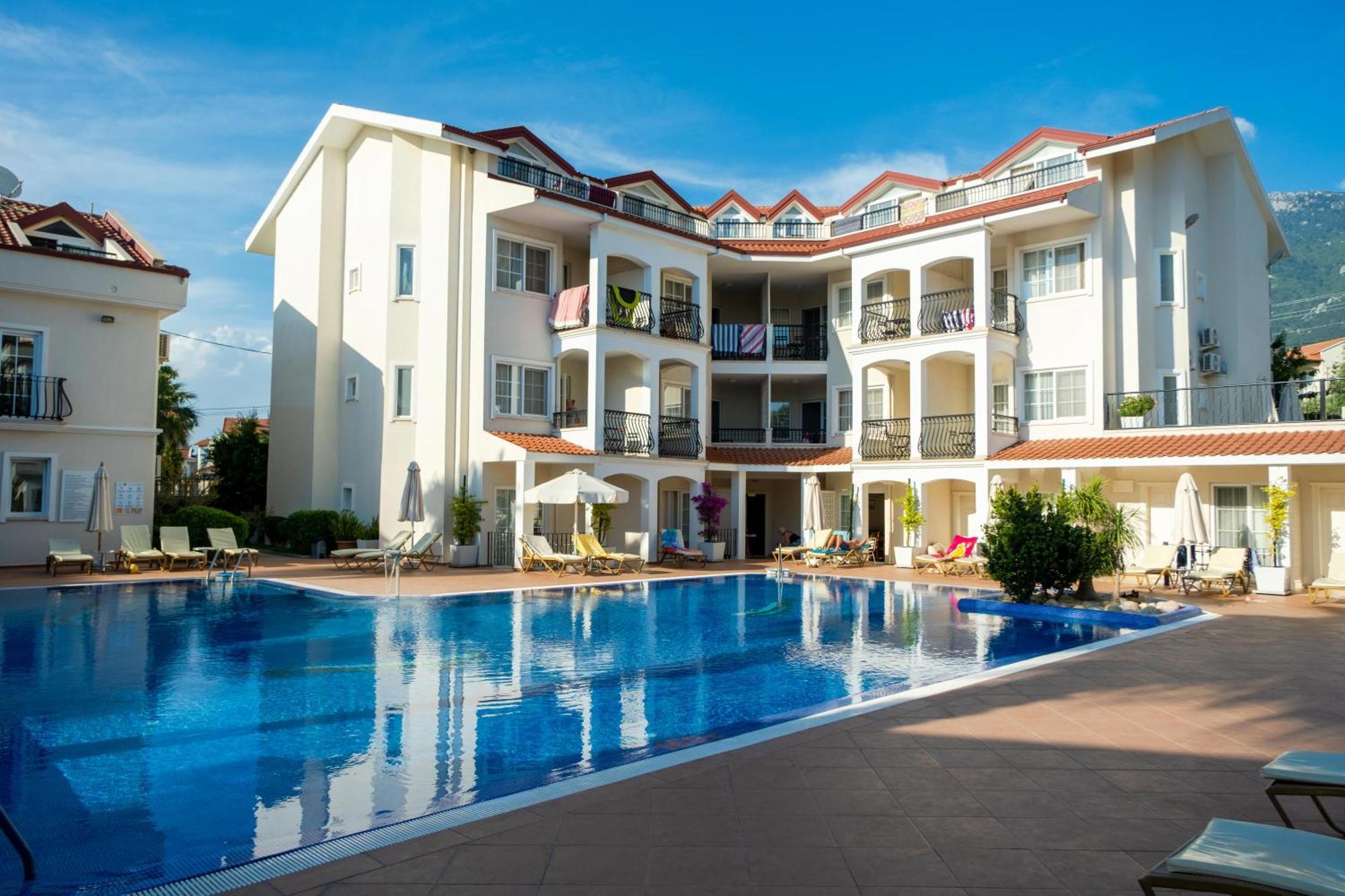 Sea Breeze Hotel And Apartments Oludeniz Eksteriør bilde