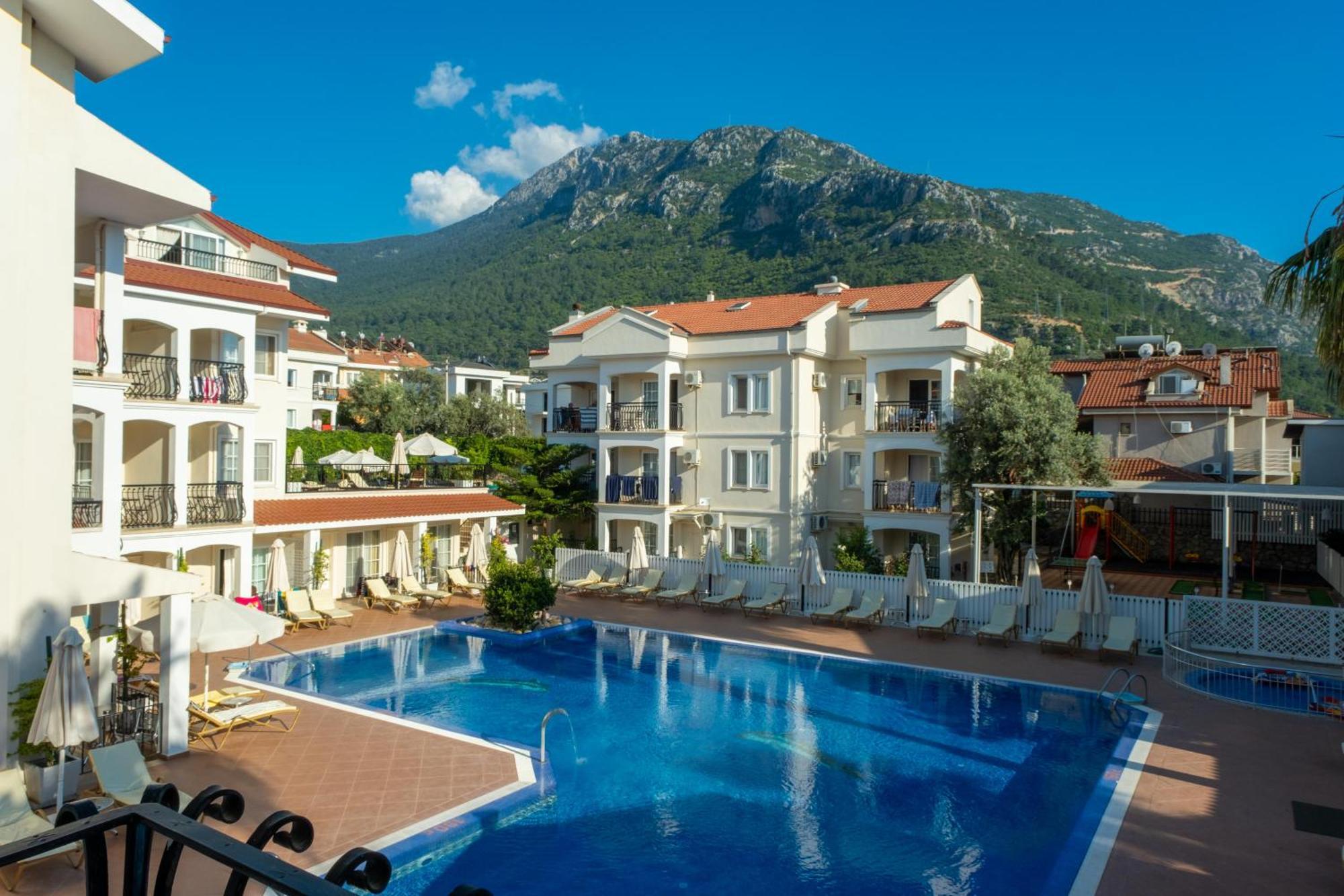 Sea Breeze Hotel And Apartments Oludeniz Eksteriør bilde
