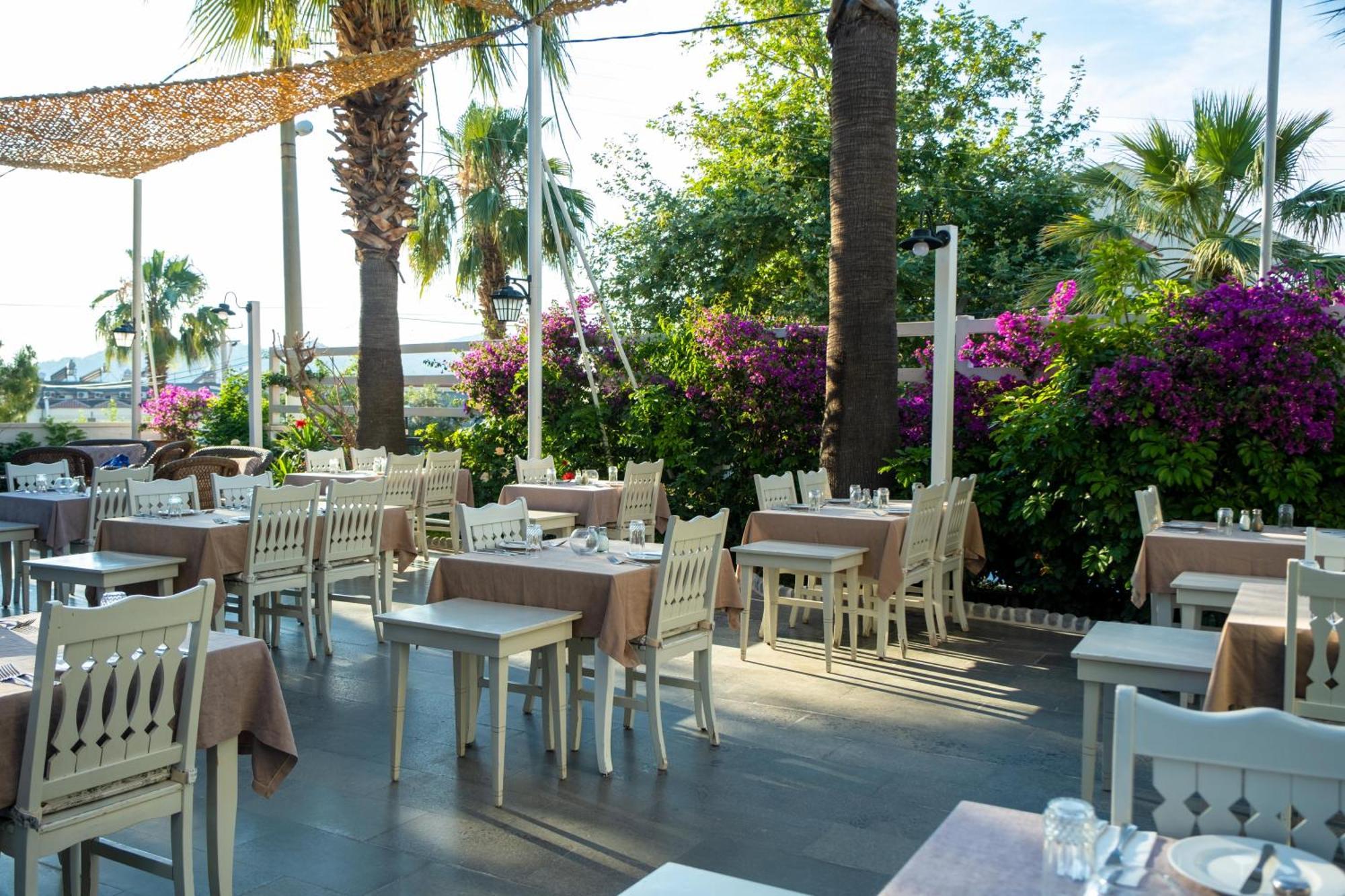 Sea Breeze Hotel And Apartments Oludeniz Eksteriør bilde