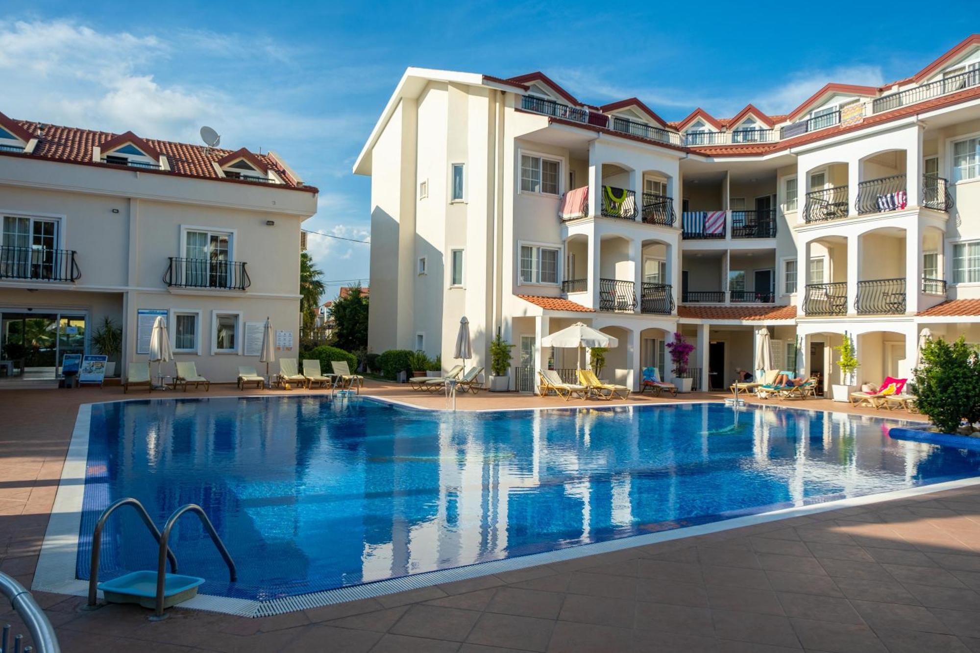 Sea Breeze Hotel And Apartments Oludeniz Eksteriør bilde