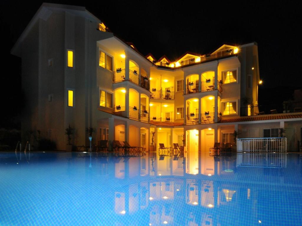 Sea Breeze Hotel And Apartments Oludeniz Eksteriør bilde